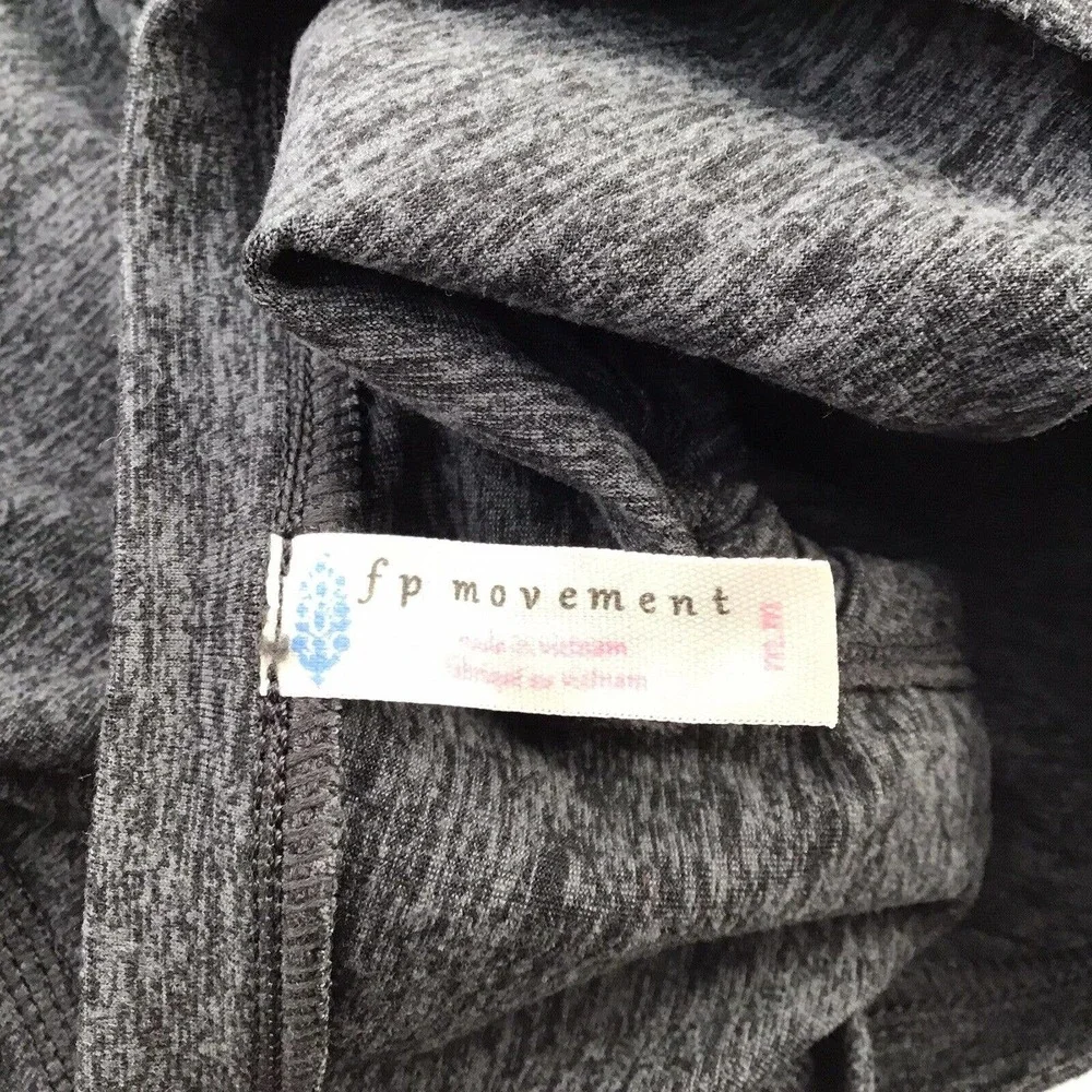 FP movement long sleeved Gray Athletic Exercise Crop top Size Medium - Picture 10 of 11